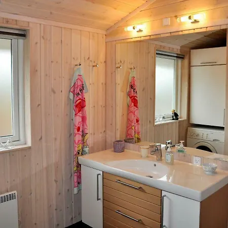 Three-bedroom Holiday In Juelsminde 10 Hébergement de vacances *